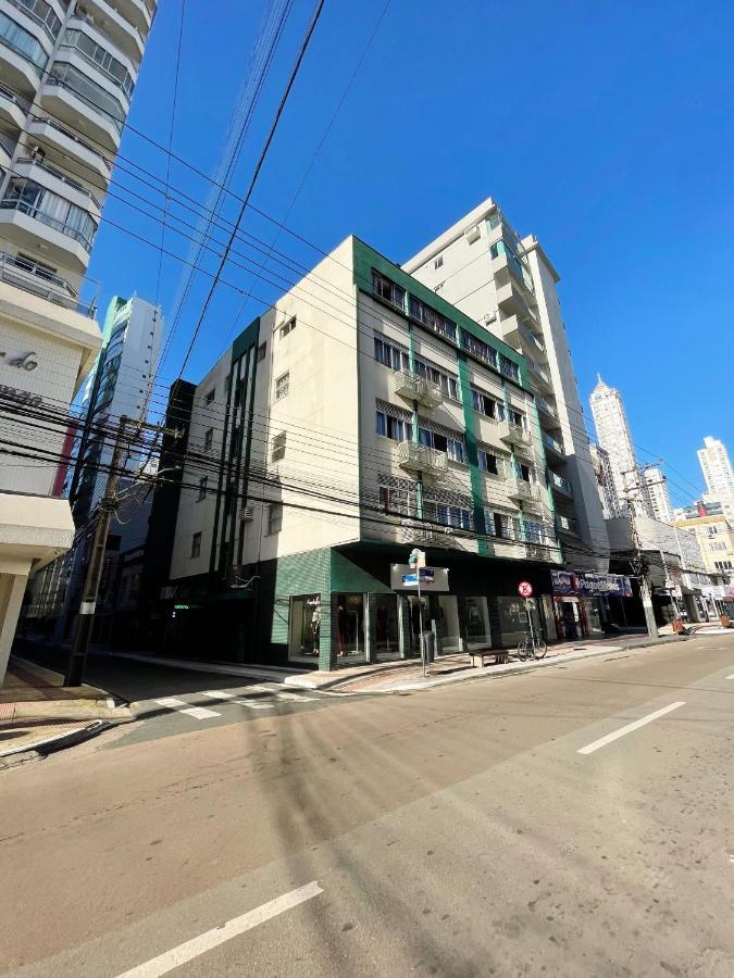 Appartamento Ape Do Paulo Balneário Camboriú Esterno foto